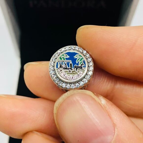 ✨🔥Pandora Charleston SC Beach Dangle Charm Carriage tour Travel Pendant ALE - Picture 1 of 4